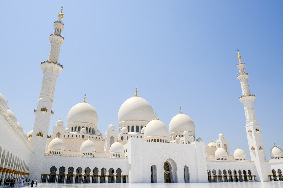 Sheikh Zayed Grand  : How To Visit In Abu Dhabi UAE