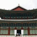 gyeongbokgung palace in seoul for a five-day itinerary